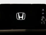 Honda CONEECT対応で、更に便利が広がったナビディスプレーです♪もちろんFM/AMラジオもお聞きいただけますよ♪