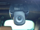 ◆【ドライブレコーダー】映像・音声などを記録する自動車用の装置です。もしもの事故の際の記録はもちろん、旅行の際の思い出としてドライブの映像を楽しむことができます。