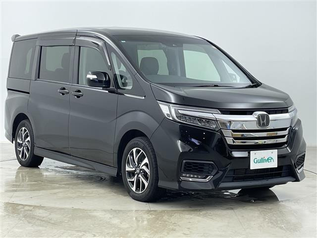 ステップワゴン1.5 スパーダ ホンダ センシング 4WD本革シート