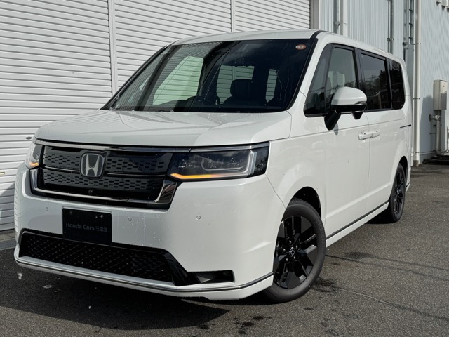 ステップワゴン 2.0 e:HEV スパーダ