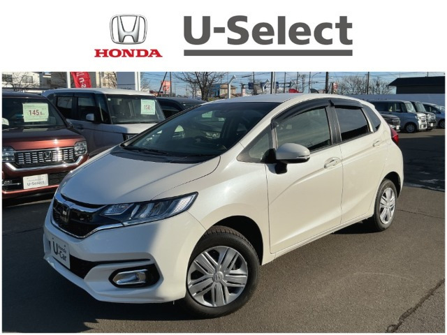 フィット1.3 13G L ホンダセンシング 4WD