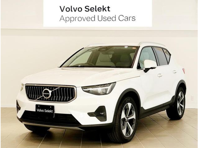 XC40 ウルトラ B4 AWD 4WD 