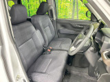 ドライバーによって運転しやすいポジションは異なり、あの車はどうなのか不安なこともありますよね。気になるお車は店頭で乗り込んでご確認いただけます♪