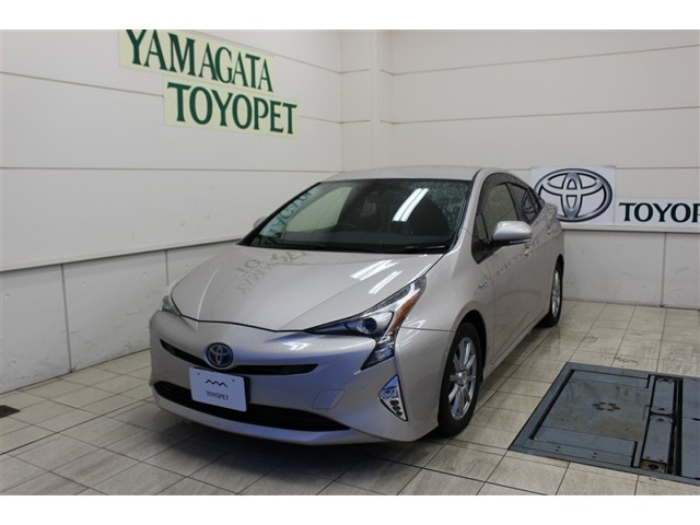 プリウス 1.8 S セーフティ プラス