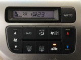【オートエアコン】汗ばむ夏・ジメジメする梅雨時・冷え冷えする冬も快適☆♪ 簡単操作で、春夏秋冬 一年中快適です♪お好みの温度をセットするだけで、エアコンの風量などを自動でコントロールします♪☆