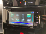 ブルートゥースに接続することにより、スマホに入ったお気に入りの音楽を車内で楽しむことができます♪あると本当に便利な機能になっています!