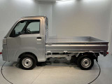 ご納車前に納車点検(法定12ヶ月点検相当)を実施し、基本性能に関わる機能や状態を徹底的に点検します。