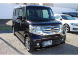 当社の優秀なスタッフがしっかり点検整備をさせていただいてからご納車いたします!さらに!エンジンオイル、エレメント・ミッションオイル・ワイパーゴムを新品交換になります!これで安心して乗って頂けます!