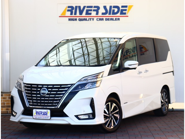 日産 セレナ 2.0 ハイウェイスター V プロパイロット10型ナビ後席モニター全方位