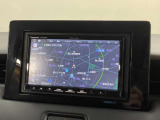 納車前に自社工場にて12ヶ月点検をベースに入念なチェックを行ないます。消耗箇所等がございましたら交換を行いますので、安心してお乗り頂けます。
