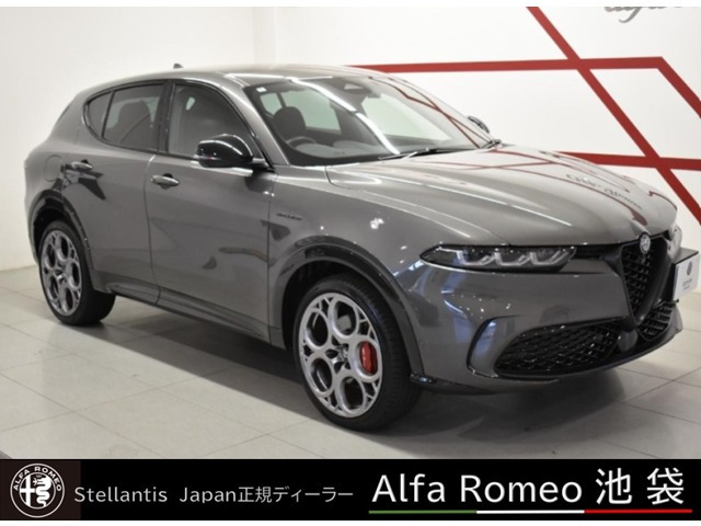 トナーレ プラグインハイブリッド Q4 ヴェローチェ 4WD 