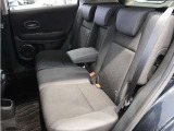 【セカンドシート】ゆったり快適に座っていただけますので、楽しくドライブに参加できます。