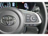 設定した速度内で、前方車両との距離を保ちながら加減速をしてくれます。高速道路での長距離移動が楽になりますよ♪