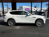 R5年式 15,500km CX-60 ホワイトレザー 入庫です。