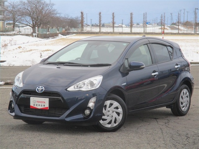 アクア 1.5 S スタイルブラック