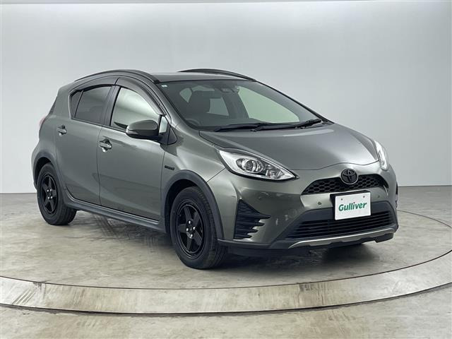 アクア1.5 クロスオーバー グラム修復歴無し