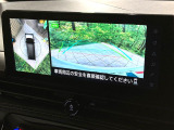 【アラウンドビューモニター】専用のカメラにより、上から見下ろしたような視点で360度クルマの周囲を確認することができます☆死角部分も確認しやすく、狭い場所での切り返しや駐車もスムーズに行えます。