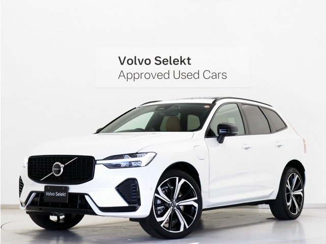 XC60 ウルトラ T6 AWD プラグイン ハイブリッド 4WD