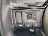■ステアリングスイッチ■ハンドル手元でオーディオの操作が簡単に出来ます。運転中でもナビまで手を伸ばさずに操作が出来て安心です。