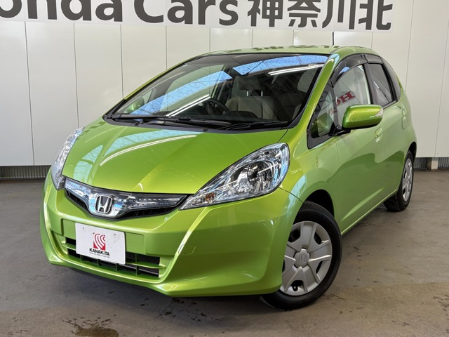 フィットハイブリッド 1.3 スマートセレクション 