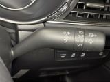 【オートライト(AUTO)】外の明るさをシステムが感知して、自動でヘッドライトが点灯します!ヘッドライトをつけ忘れを防ぐ便利機能です。