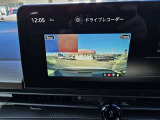 ナビの画面からドライブレコーダーが見れます。
