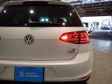 リアフォグランプ、後続車に注意喚起