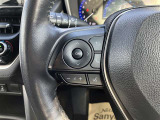 左側のステアリングスイッチ