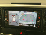 純正のマルチビューカメラが装備されています!上から見下ろしたような視界のカメラが駐車をサポートします!