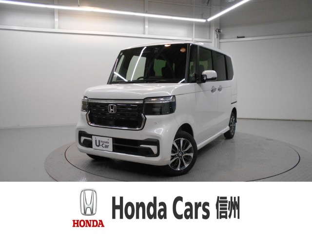 N-BOXカスタム  カスタム 660 4WD