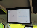 フリップダウンモニター付き!長時間のドライブも、退屈する事なく過ごせます!