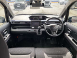 周囲が見渡しやすく、とっても運転しやすいです!