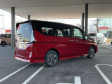 セレナ 1.4 e-POWER ハイウェイスターV 