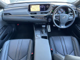 ES 300h Fスポーツ 本革シート サンルーフ