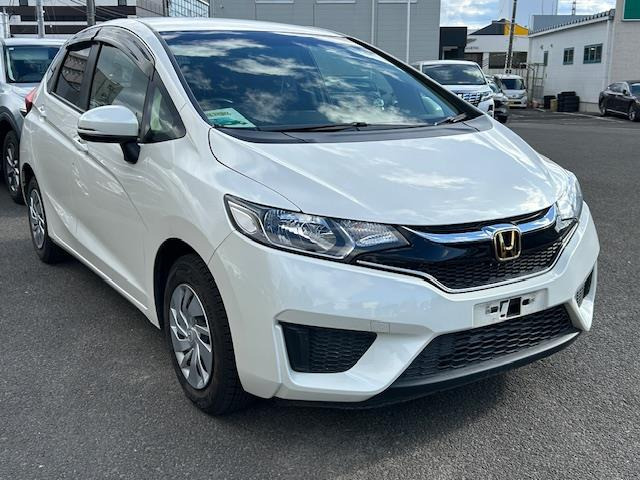 フィット1.3 13G Fパッケージ ファインエディション修復歴無し