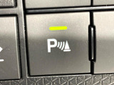 【クリアランスソナー】前後バンパーに付いたセンサーが障害物を検知!一定の距離に近づくとアラートで教えてくれます♪狭い駐車スペースや車庫入れ時も安心ですね☆
