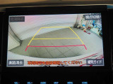 バックガイドモニターで、後方を確認しながら安心して駐車することができます。運転初心者も熟練者も必須の機能ですよ!