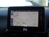地デジチューナー内蔵の純正メモリーナビが装備されています。