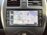 純正メモリーナビ!!ナビがあればどこにでも行けますね。