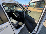 ☆展示場には高品質の中古車や新車が勢揃いです☆展示台数100台の大型展示場へ是非ご来店ください☆