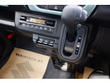 納車はもちろん、お車の故障や万が一の事故にも当社のキャリアカーで対応いたします。保証修理や鈑金塗装も自社ですべて対応できるので購入後も安心してお乗りいただけます。