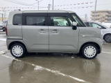 両サイドスライドドアは自動スライドにてっております。ボタン一つで開閉出来ます(^^♪