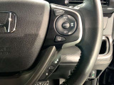 クルーズコントロールを装備しています。高速道路などで一定の速度で走ってくれるので運転が楽ですよ!速度を設定できますので、スピードの出しすぎにも注意できます。