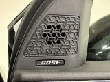 オプションの 「BOSE Premium Sound System&10スピーカー」が装備されております。原音に忠実な音場によりその場にいるかのような感覚の臨場感を体験できます。