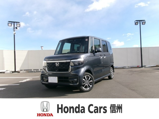 N-BOXカスタム  カスタム 660 4WD