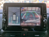 車を真上から画面で確認出来るアラウンドビューモニター♪画面を見ながら車庫入れが非常に楽になります!