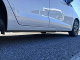 車両の右下部分になります。