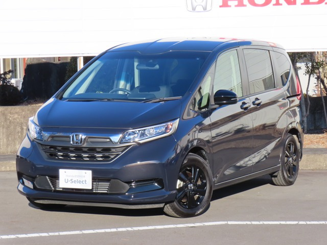 フリード+ 1.5 G ブラックスタイル