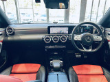 CLAクラス CLA200d AMGライン 本革シート サンルーフ
