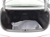 広々としたラゲージスペースを備えています。大きなものや長さのある荷物もしっかりと積み込めます。